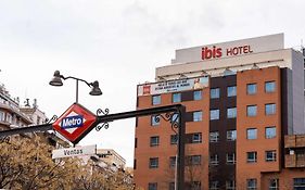 Ibis Madrid Centro 2*